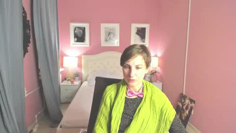 Snapshot of aurorascript chatting on 03-12-25, 10:17 Aurora online show from 03-12-25, 10:17