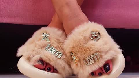 Aurora online show from 12-20-25, 02:02