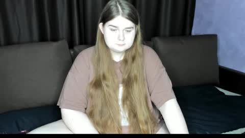 Snapshot of aushpana chatting on 11-13-25, 10:14 aushpana online show from 11-13-25, 10:14