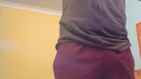 auslad9443 online show from 03-21-26, 01:21