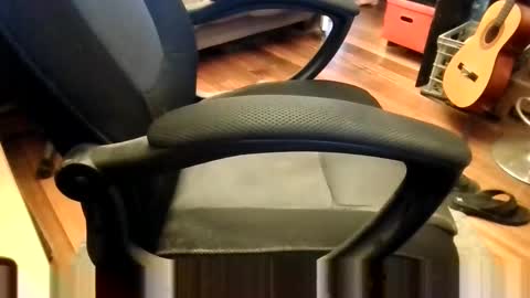 Snapshot of aussiebumm chatting on 03-05-25, 07:27 Aussiebumm online show from 03-05-25, 07:27