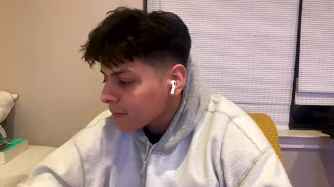 Snapshot of aussiepurple chatting on 02-27-25, 12:21 HarrisonGeorge online show from 02-27-25, 12:21