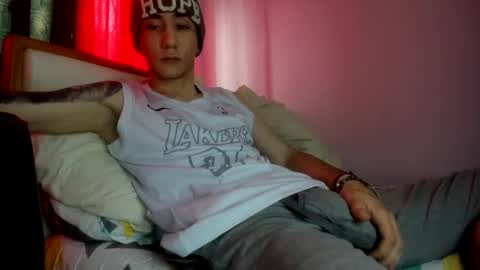 Snapshot of austin1119a chatting on 12-22-24, 06:26 austin1119a online show from 12-22-24, 06:26