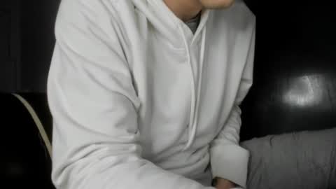 Snapshot of austin1119a chatting on 01-13-25, 03:23 austin1119a online show from 01-13-25, 03:23