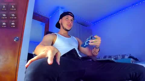 Snapshot of austin_curry chatting on 03-04-25, 04:17 A online show from 03-04-25, 04:17