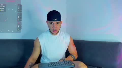 Snapshot of austin_curry chatting on 10-10-25, 12:20 A online show from 10-10-25, 12:20