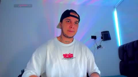 Snapshot of austin_curry chatting on 07-16-26, 10:05 A online show from 07-16-26, 10:05