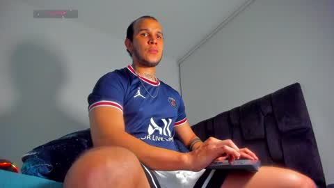 Snapshot of austin_curry chatting on 07-23-26, 12:57 A online show from 07-23-26, 12:57