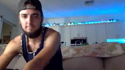 Snapshot of austincutieyes chatting on 09-11-25, 08:42 AudiEna online show from 09-11-25, 08:42