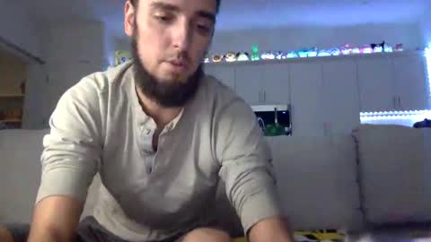 Snapshot of austincutieyes chatting on 10-06-25, 10:40 AudiEna online show from 10-06-25, 10:40