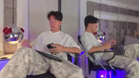 austinreeds online show from 04-04-26, 02:14