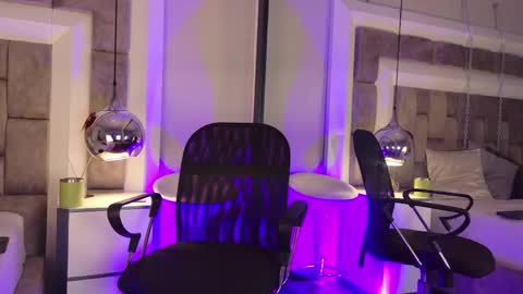 austinreeds online show from 04-27-26, 12:03