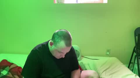 Auz online show from 12-20-25, 07:21