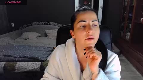 Snapshot of ava__doll chatting on 02-26-26, 04:50 Ava online show from 02-26-26, 04:50