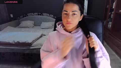 Snapshot of ava__doll chatting on 03-07-26, 12:02 Ava online show from 03-07-26, 12:02