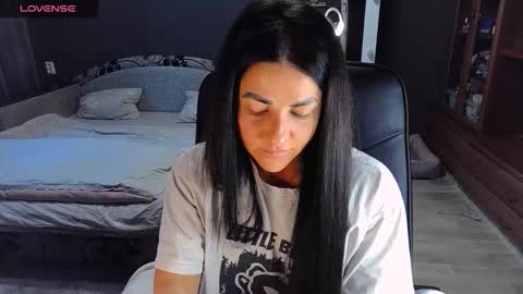 Snapshot of ava__doll chatting on 03-09-26, 12:09 Ava online show from 03-09-26, 12:09