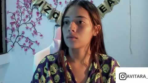 Snapshot of ava_broown chatting on 03-22-26, 02:26 online show from 03-22-26, 02:26