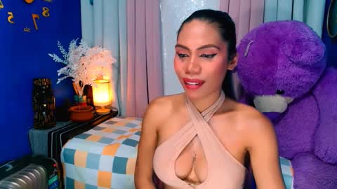 Ava online show from 02-13-25, 05:58