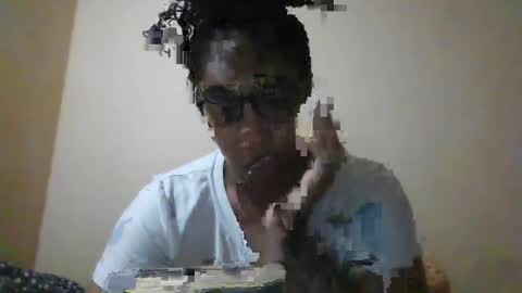 Snapshot of ava_f0xy chatting on 01-01-25, 02:19 Ava Jordana online show from 01-01-25, 02:19