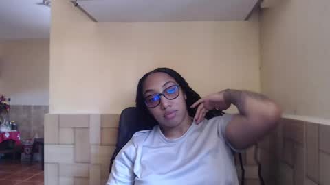 Snapshot of ava_f0xy chatting on 01-15-25, 05:26 Ava Jordana online show from 01-15-25, 05:26