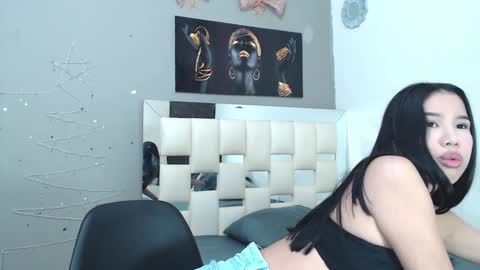 Snapshot of ava_jhonsson chatting on 01-20-25, 03:50 ava online show from 01-20-25, 03:50