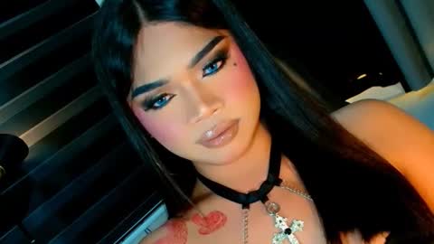 Snapshot of ava_lux chatting on 07-12-26, 04:14 Ava online show from 07-12-26, 04:14