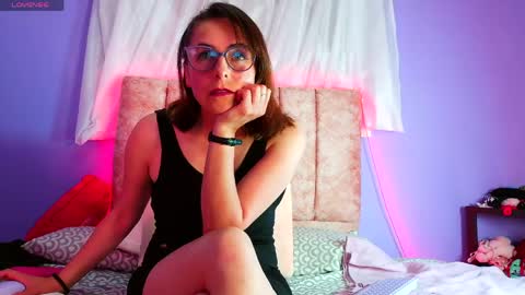 Snapshot of ava_raye chatting on 06-04-26, 06:58 Ava online show from 06-04-26, 06:58