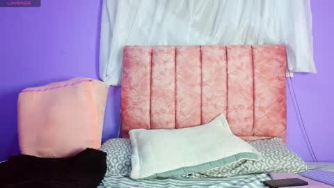 Snapshot of ava_raye chatting on 06-08-26, 05:57 Ava online show from 06-08-26, 05:57