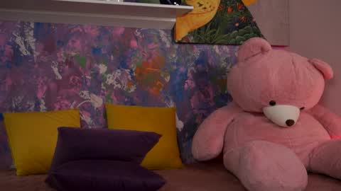 Ava online show from 03-31-26, 07:47