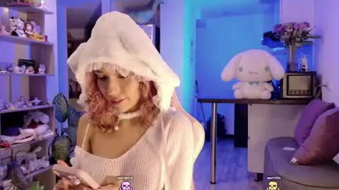 AVA online show from 06-25-26, 03:17