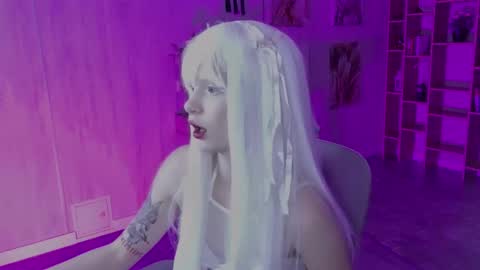 Snapshot of avadaviis chatting on 10-12-25, 07:51 Ava nonude online show from 10-12-25, 07:51