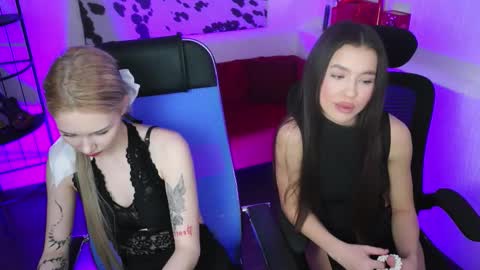 Snapshot of avadaviis chatting on 01-18-26, 10:41 Ava nonude online show from 01-18-26, 10:41