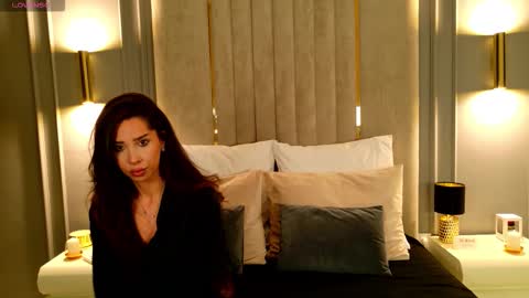 Snapshot of avalanne_ chatting on 09-14-25, 08:19 Abby online show from 09-14-25, 08:19