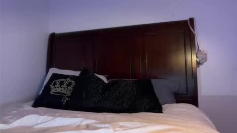 avangelinefunn99 online show from 02-06-26, 05:45