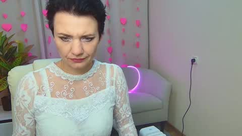 avasaturnian online show from 02-09-26, 01:26