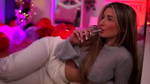 Carina online show from 02-15-25, 05:41