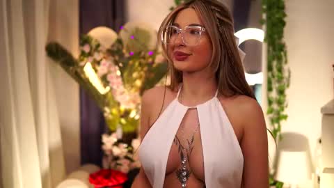 Carina online show from 02-19-25, 11:25