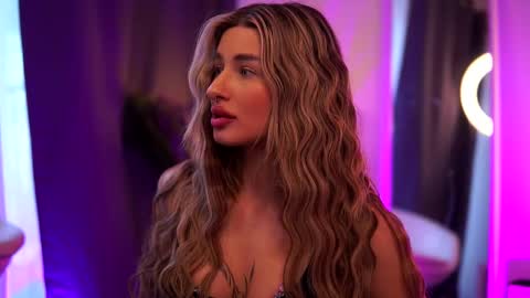 Carina online show from 03-05-25, 05:18