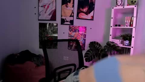 Ava online show from 04-23-26, 03:03