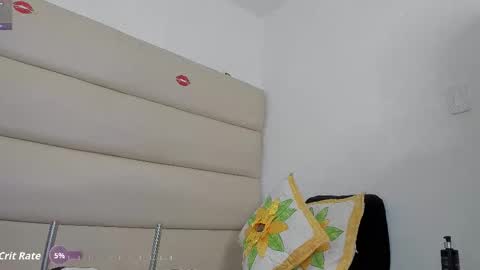 Ava Tomas online show from 11-07-25, 04:34