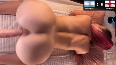 Snapshot of avechloe chatting on 07-15-26, 04:56 call me Chloe online show from 07-15-26, 04:56