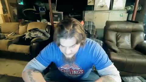 Snapshot of averag3joe chatting on 02-24-25, 04:47 averag3joe online show from 02-24-25, 04:47