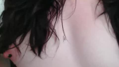 raven blue online show from 11-11-25, 12:16