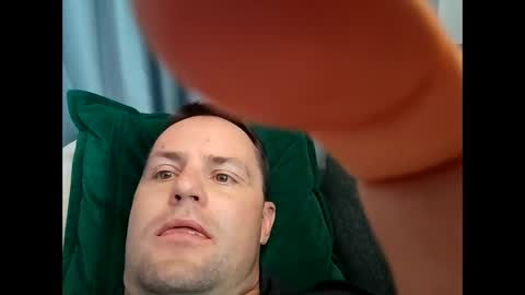 averagejoe2025 online show from 04-21-26, 02:51