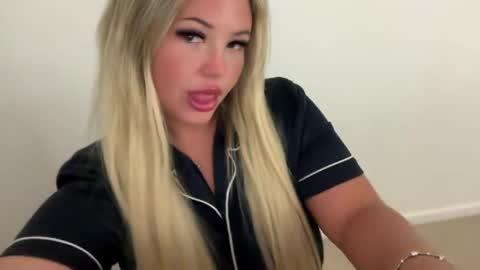 ur gf online show from 06-01-26, 08:05