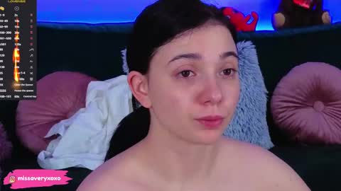 AveryWillow online show from 03-31-26, 12:23