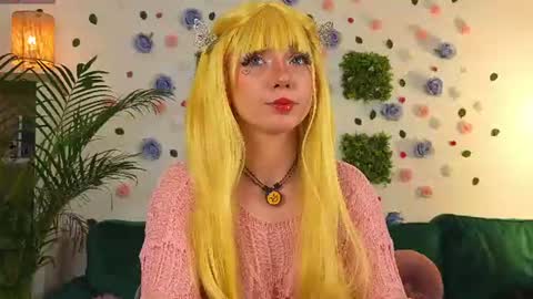 AveryWillow online show from 06-24-26, 01:04