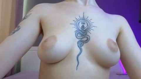 avgustina_love online show from 06-17-26, 10:06