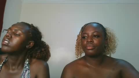 avian_babe1 online show from 07-19-26, 10:46