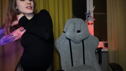 Snapshot of aviva_faith chatting on 12-20-24, 10:22 Aviva online show from 12-20-24, 10:22